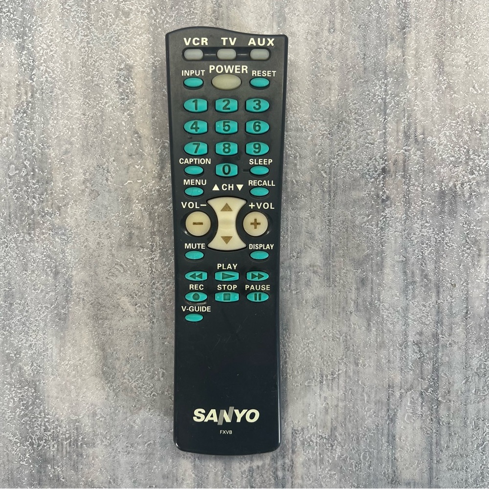 Remote Control SANYO FXVM FXVB AVM3651 FXVL AVM3280G DS32830H TV/VCR Fast Ship